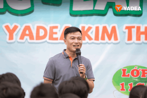 Artboard 7 YADEA lan tỏa văn hóa giao thông an toàn tại Trường THPT Trần Văn Ơn