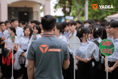 Artboard 9 copy YADEA lan tỏa văn hóa giao thông an toàn tại Trường THPT Trần Văn Ơn