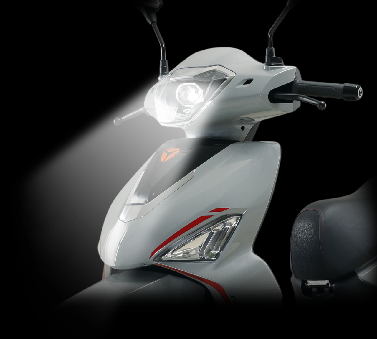 Xe Máy Điện YADEA VOLTGUARD U80
