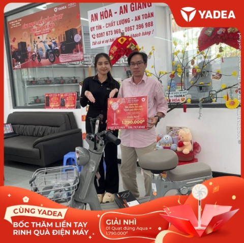 621823539_1199049592399175_3274601523851510533_n Lộc xuân gõ cửa – Nhiều khách hàng YADEA may mắn nhận quà điện máy AQUA giá trị