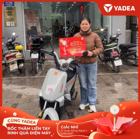623361399_1199049985732469_6457879907266364897_n Lộc xuân gõ cửa – Nhiều khách hàng YADEA may mắn nhận quà điện máy AQUA giá trị